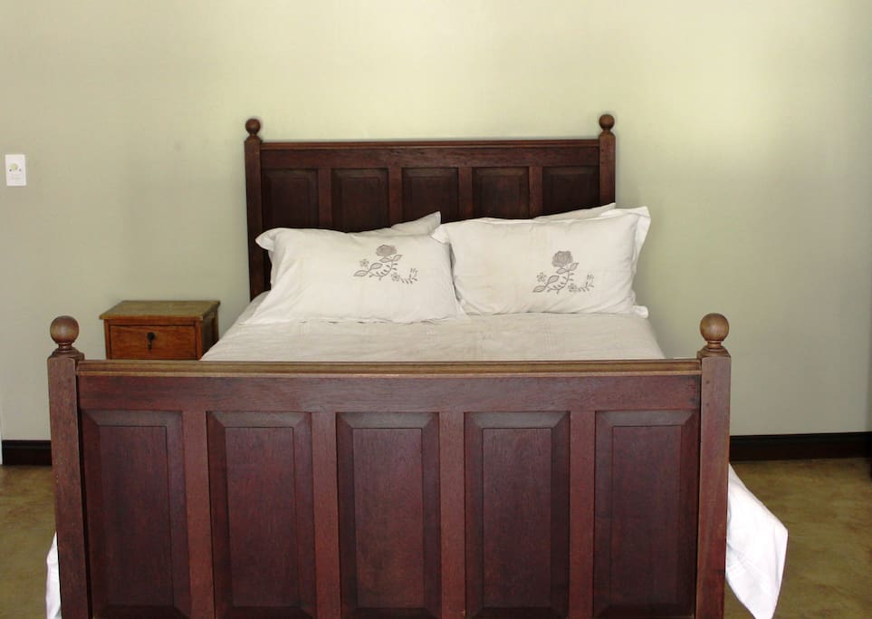 Main guest bedroom
