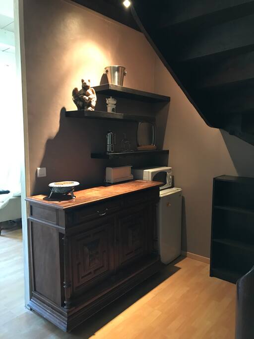 Kitchenette in apartment overlooking the square.