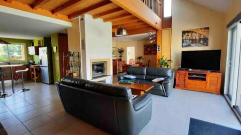 Spacious house with pool