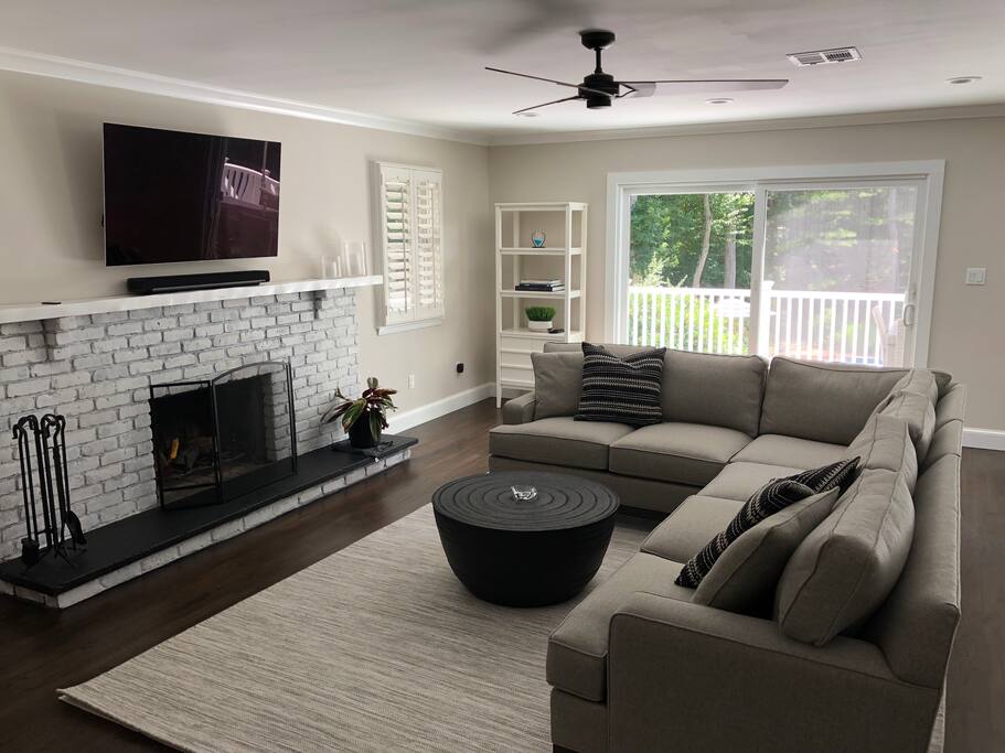 Upstairs living room