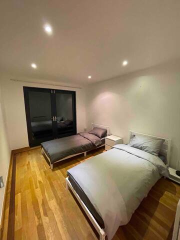 Lakeside Cottage gallery image 4