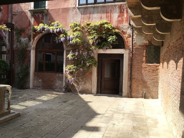 Ca Mae – Luxury Experience in Venice