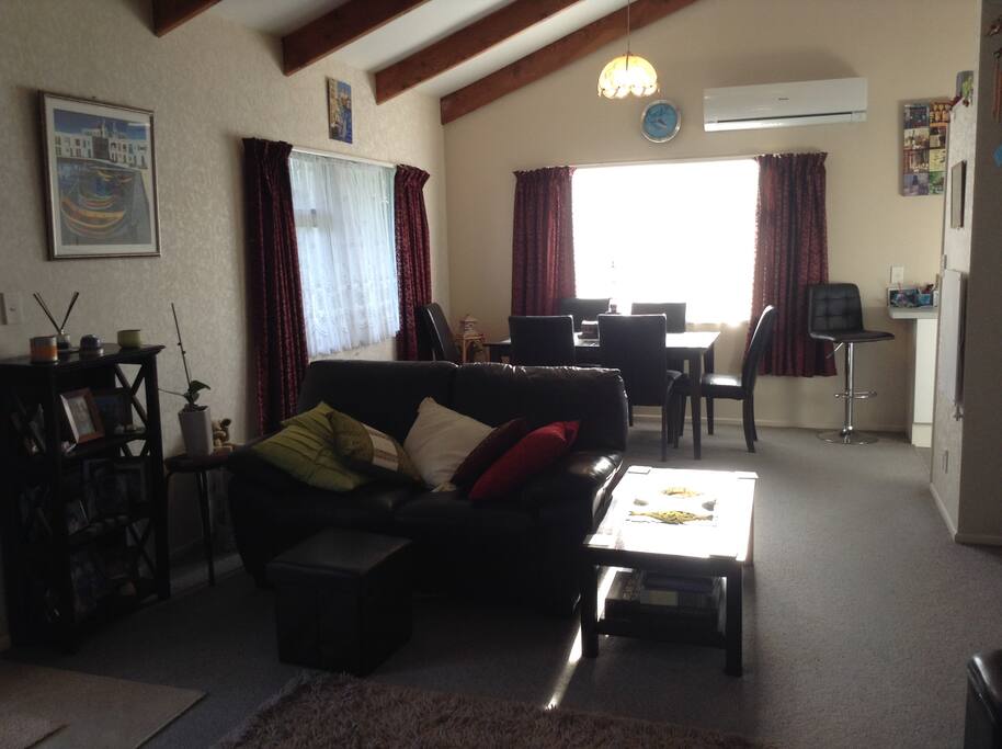 Easy open plan living, 3 seater and 2 seater couches