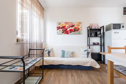 Popular Airbnb listing: Adriatic sea view apartment A2 SPLIT,MARUŠIĆI,OMIŠ in Marunčići