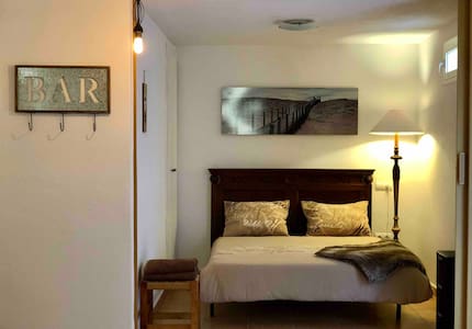 Fireplace Cozy home in private villa