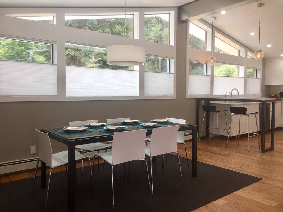 spacious dining area for enjoying meals together