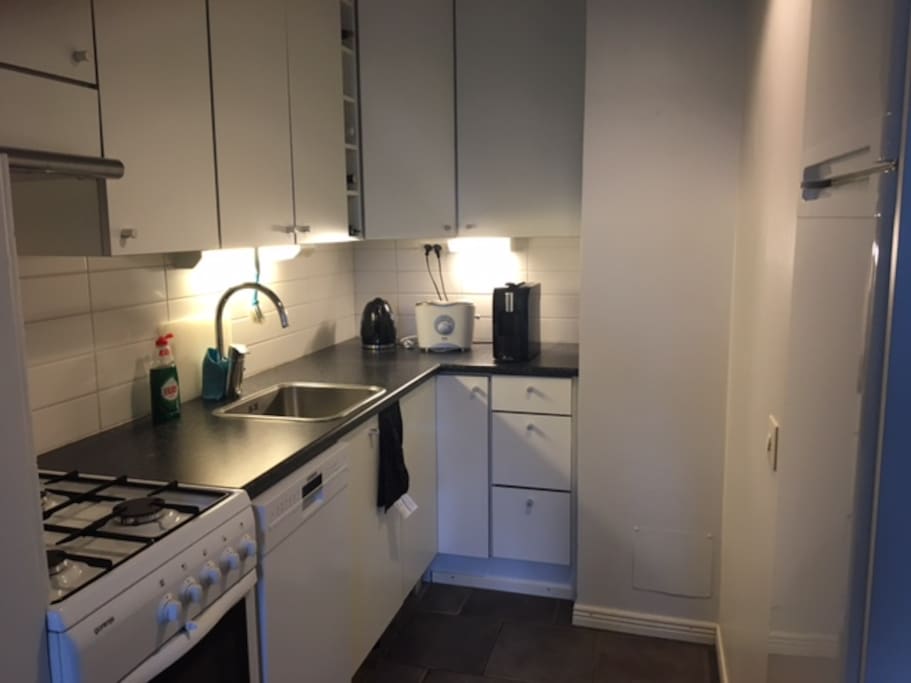 Kitchen has gas-stove, dish-washer, coffee maker, toaster, tea-boiler, micro-wave and fridge with freezer. All the kitchen ware included.