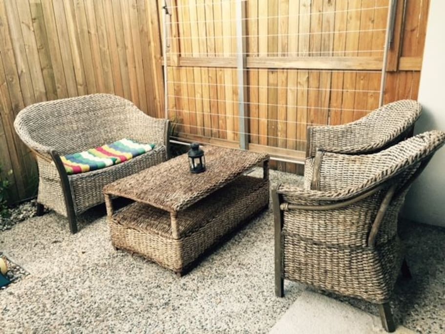 Outside Table & Chairs