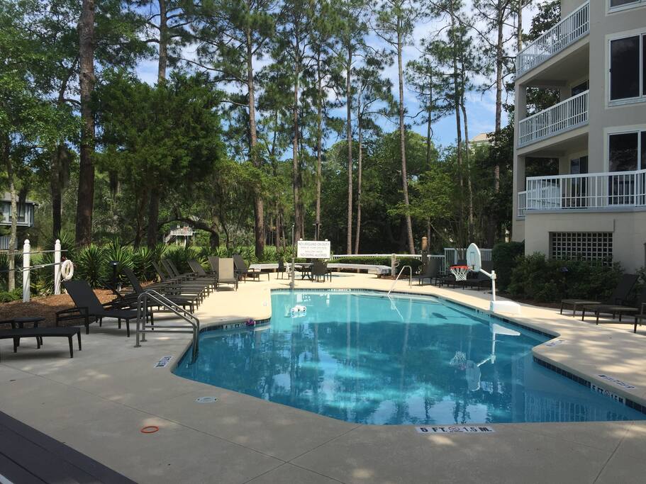 pool