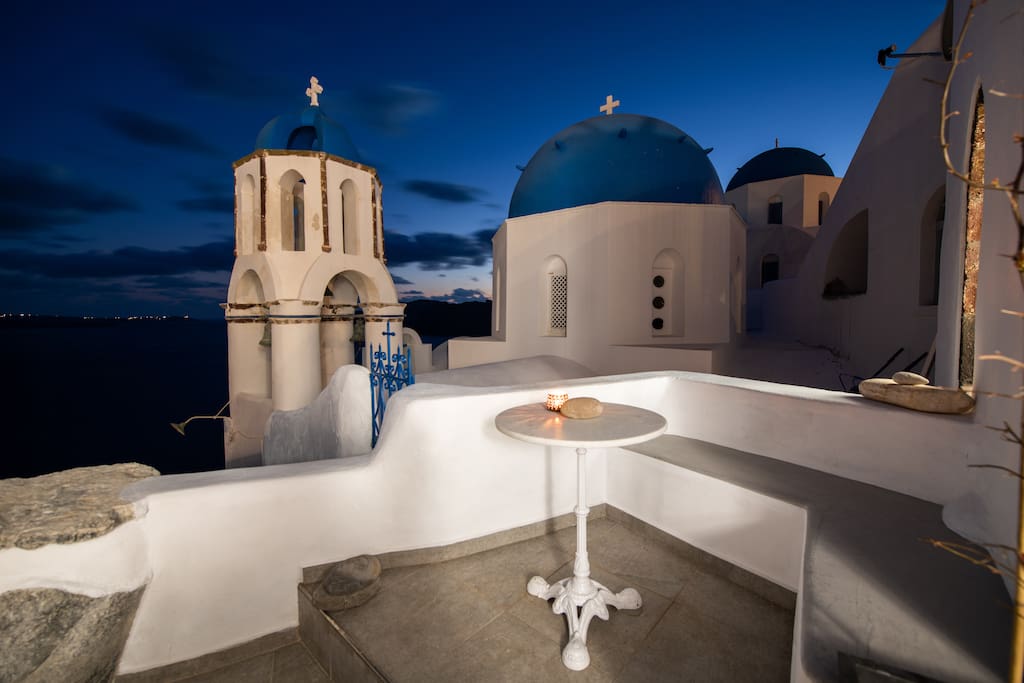 Santo blue horizon