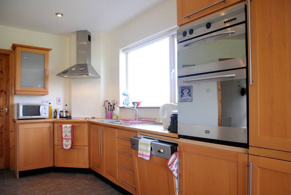 Fully equipped kitchen