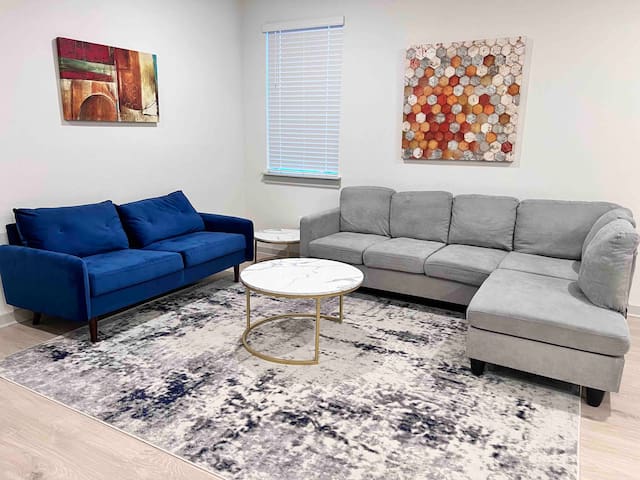 4|3 Spacious Corporate Housing | MTR | STR