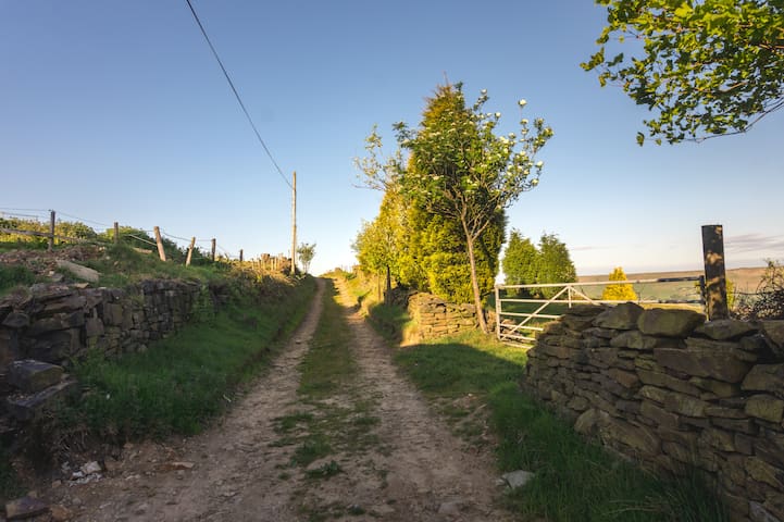 Luxury traditional stone farmhouse, stunning views gallery image 4