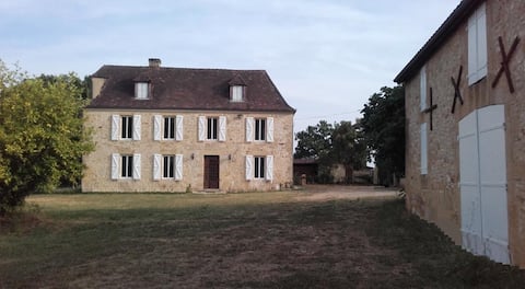 Mas du Figuier Occitanie - Mansion
