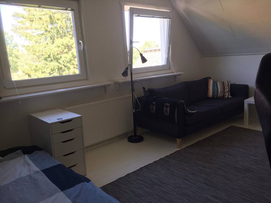 sovrum 1 övervåning
