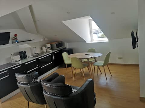 A capitania (apartamento no centro de Viana)