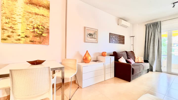Estudio Con Vistas A La Piscina Cerca De La Playa - Marbella