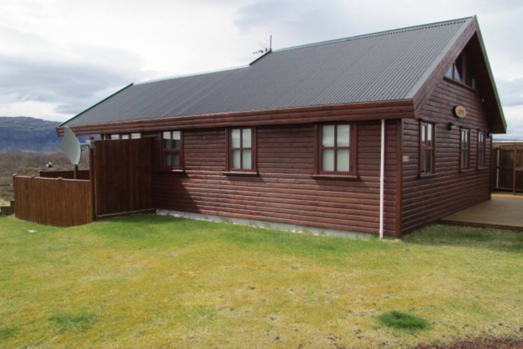 East side of the summer house in Grimsnes