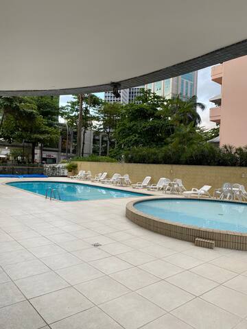 Apartamento a 600M da praia da Barra Posto 5 gallery image 3