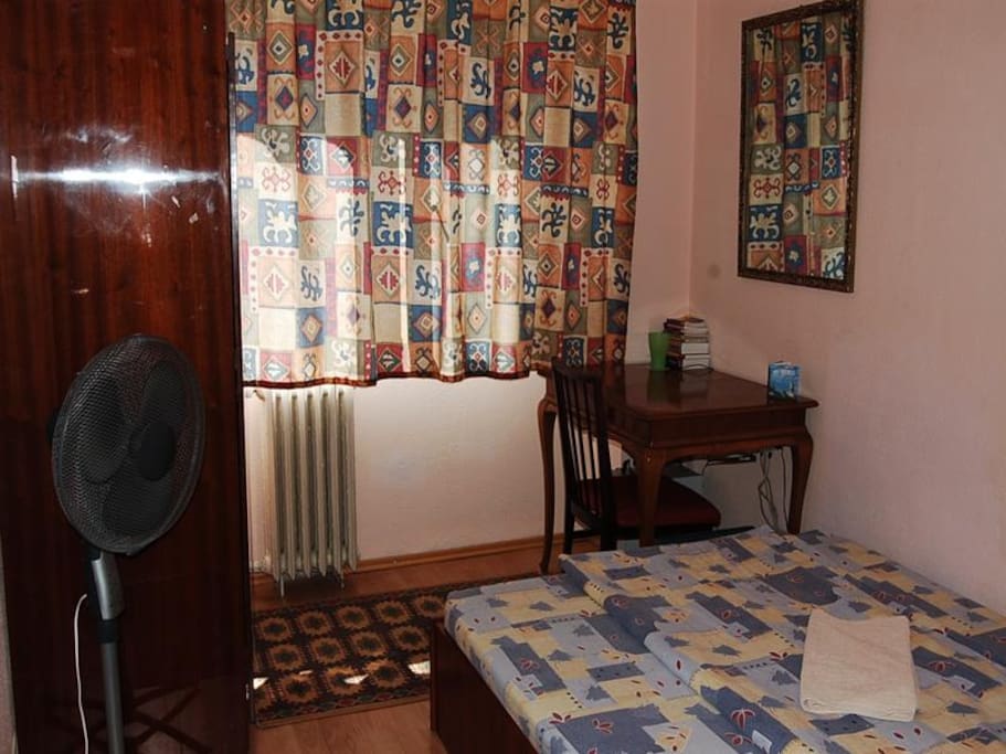 Single Bed Rooms For Rent Single Bed Rooms For Rent
