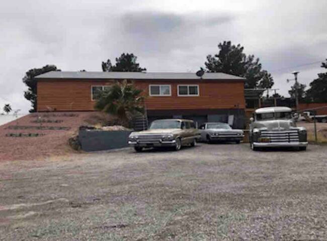 Central~15 MIN 2 Allegiant Stadium~WIFI~3.1M2Strip gallery image 2