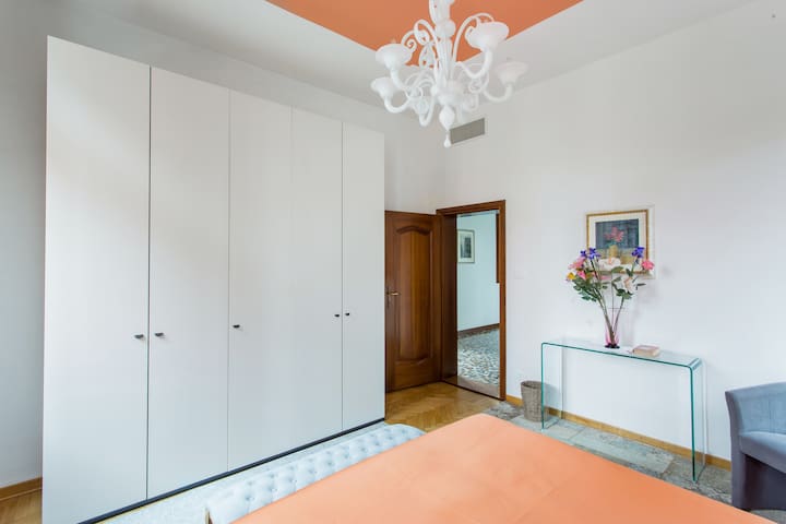 Procuratie Due, Elegant and Bright Apartment in Cannaregio gallery image 3