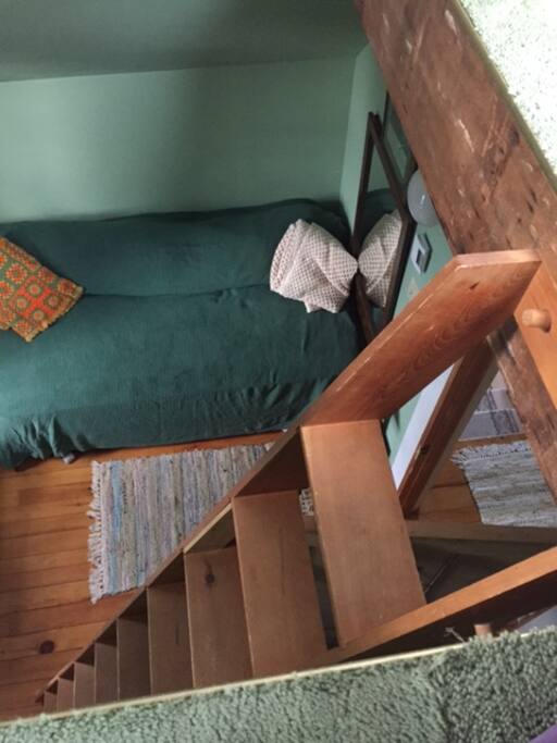 looking down ladder to single bed/sofa