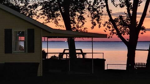 Southern Door County WI/Bayfront,2BR Cottage
