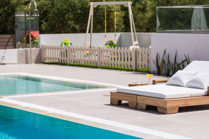 Rosmerta Villa, 65m²Pool, BBQ, Heated SpaWhirlpool gallery image 4