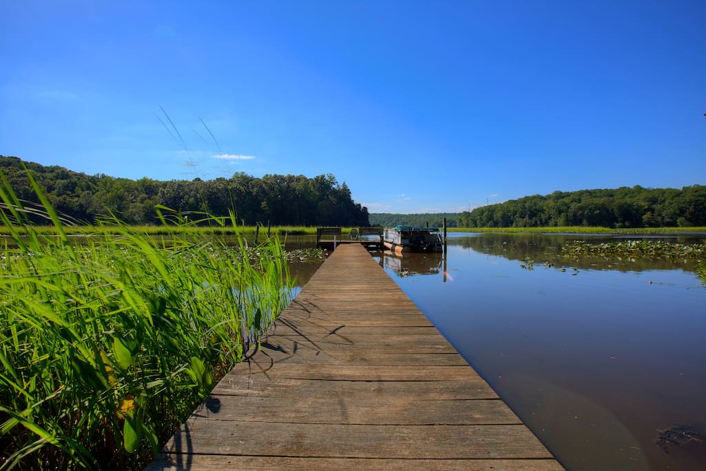 Beautiful dock for boating, kayaking, fishing and meditation.