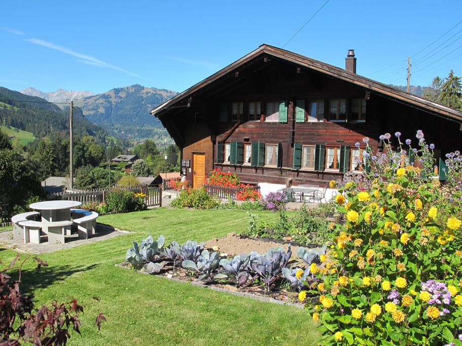 Chalet Hubel im Sommer