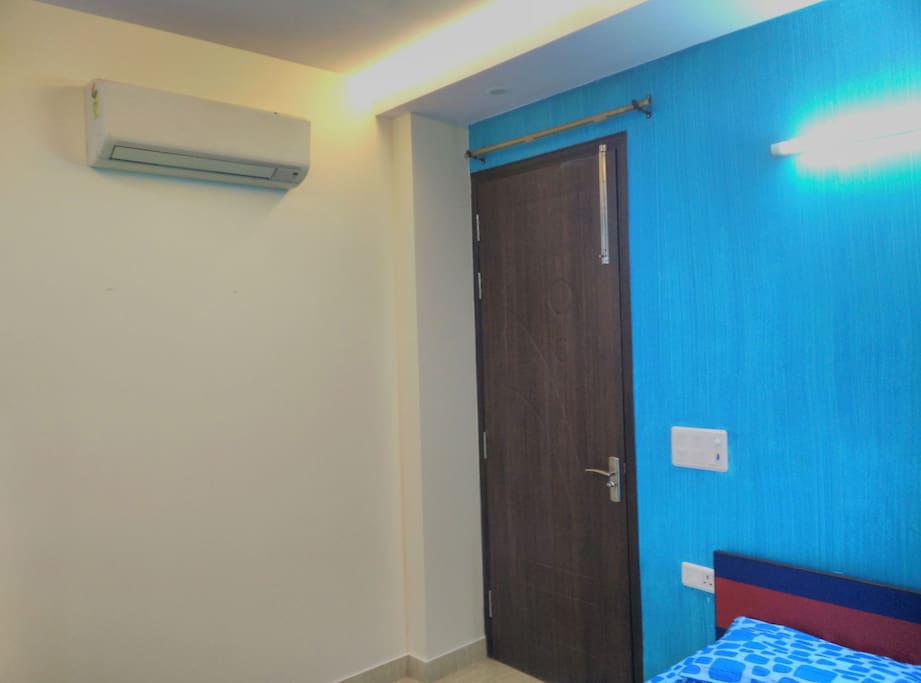 2nd Bedroom_view2