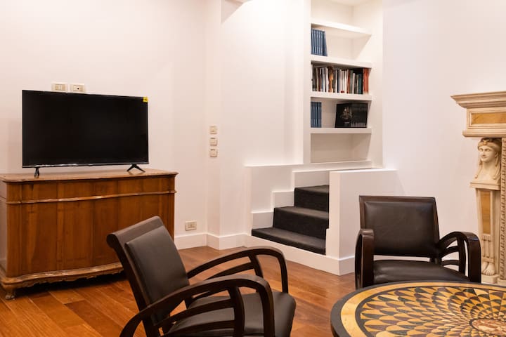 Charme & Chic San Giacomo gallery image 3