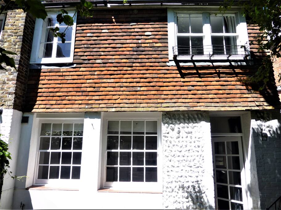 Lane Cottage