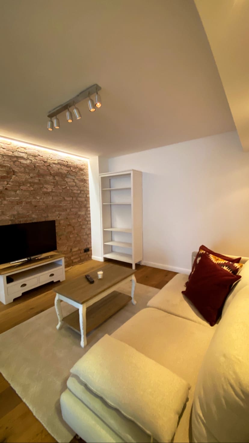 Top Airbnb: EXCLUSIVE 2-room apartment on Osterdeich with style in Hemelingen