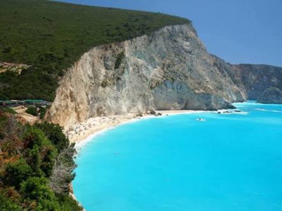 we can arrange transport , boats, bicycles, cars, anything you need to have a great time