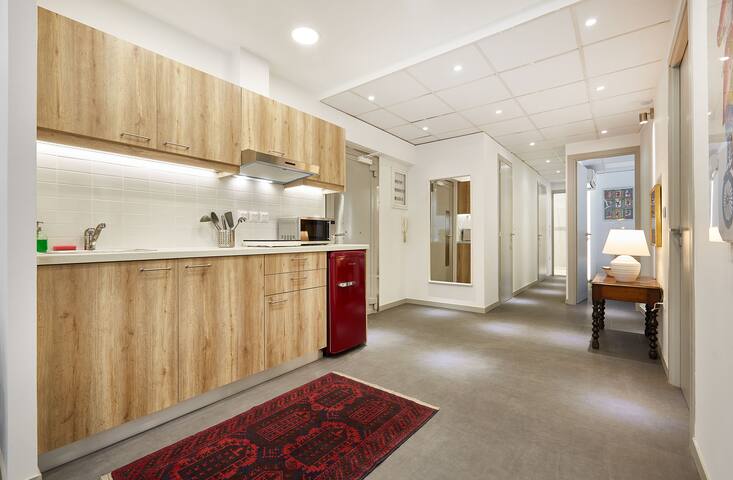 Chloe Boutique Apartments Apollo gallery image 4