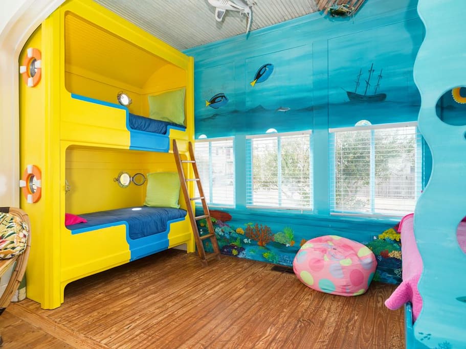 Yellow Submarine and underwater bunks