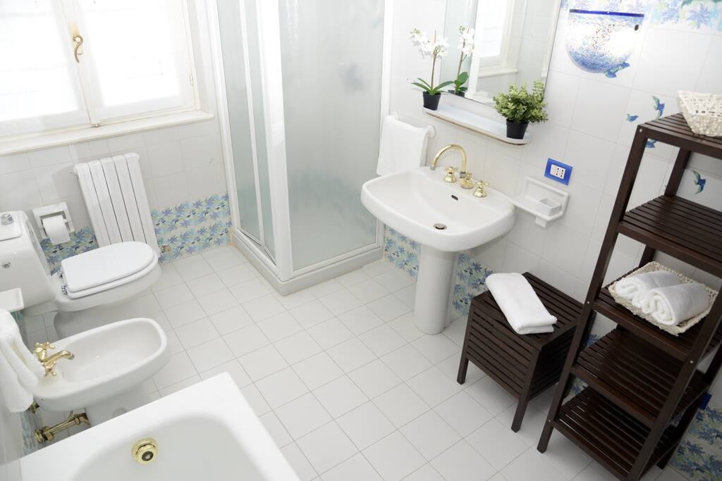 bathroom to share