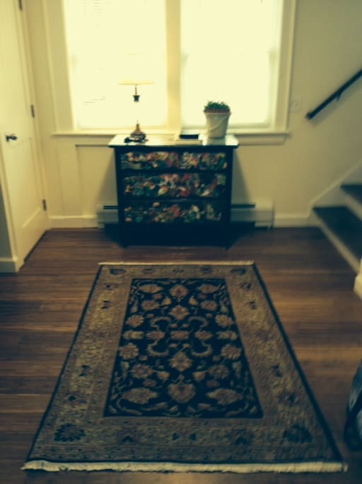 Foyer with 2 coat closets