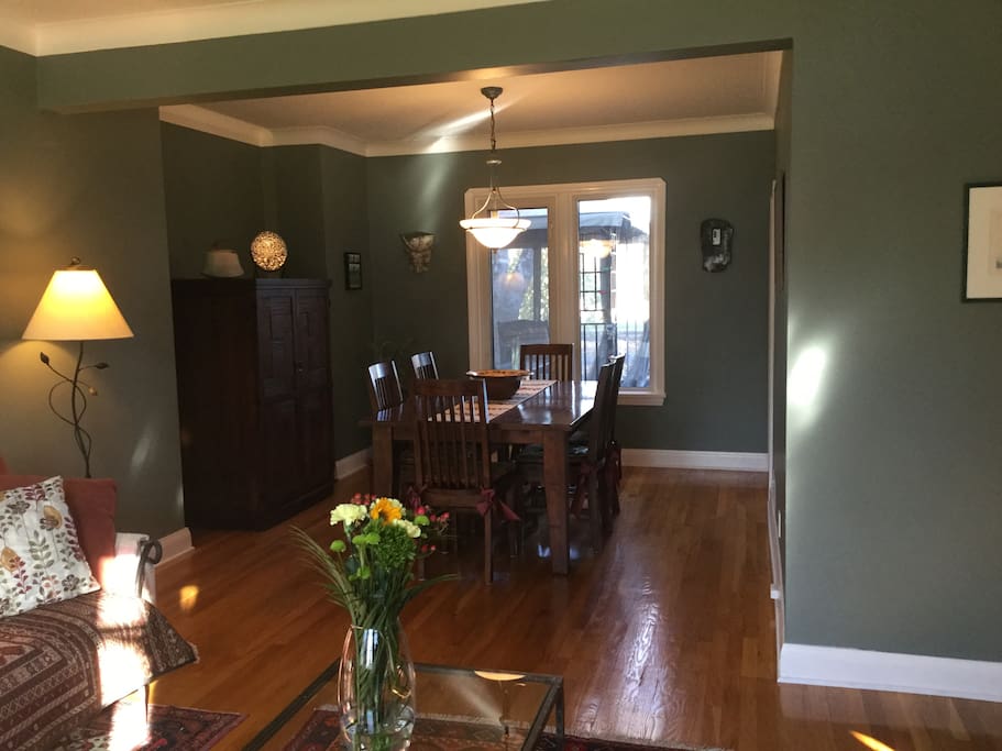 Living room & Dining room