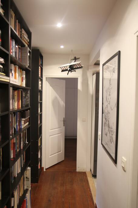Entrance corridor