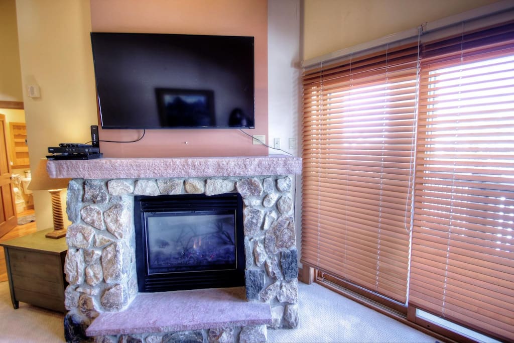 Fireplace - Gas fireplace provides extra comfort after a long day on the slopes.