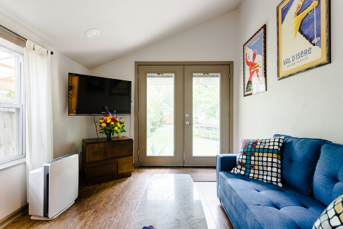 Popular Airbnb listing: Gardenside Guesthouse in Historic Hyde Park in Hyde Park
