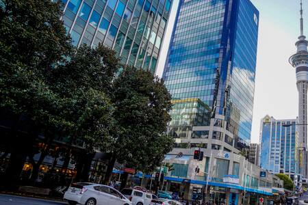 Super Central Downtown Apartment