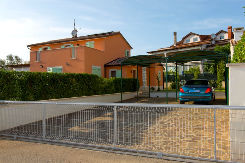 VILLA ANNA