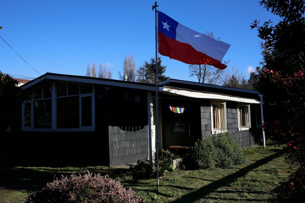 Entrance of a real southern house! / Entrada a La Casa Vieja!
