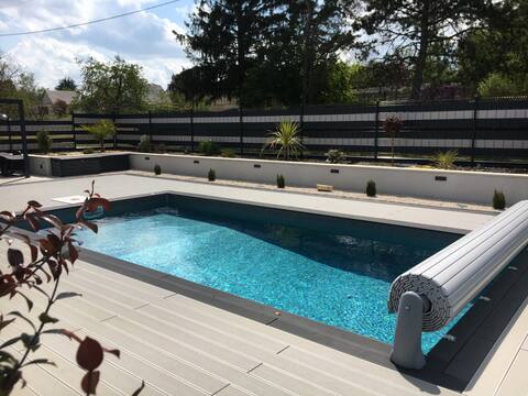 Private house with pool in the Cher Valley