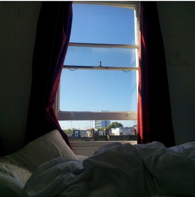 Beautiful windows to allow lots of light and air in both bedrooms (Bedroom 1)