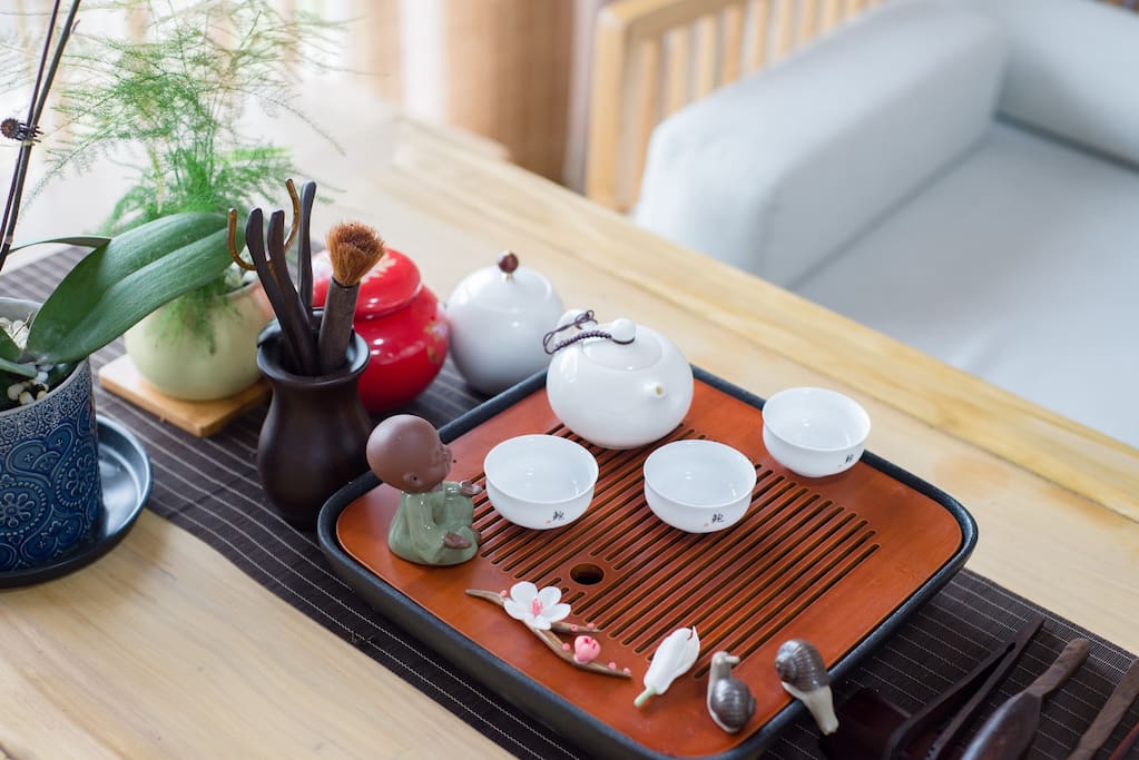 客厅茶桌